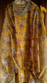 Chanderi Floral Digital Print Kurta Set with Organza Scalloped Dupatta – 3-Piece Fully Stitched Suit