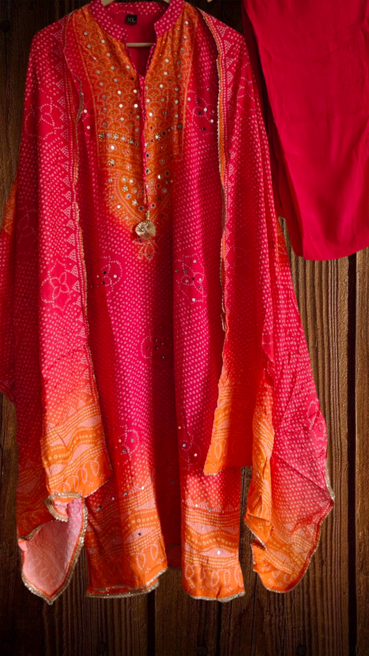 Muslin Bandhani Digital Printed Kurta with Mirror Highlighting & Bandhani Dupatta – Stitched Suit with Shantoon Pants