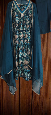 Elegant Aaliya Cut Chinnon Handwork Kurta Set with Chiffon Dupatta – 3-Piece Fully Stitched Suit