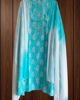 Graceful Pure Cotton Printed Suit with Mirror & Gotta Highlighting