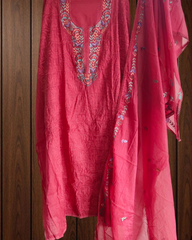 Timeless Lucknowi Chikankari Mul Chanderi Suit Set Timeless Lucknowi Chikankari Mul Chanderi Suit Set