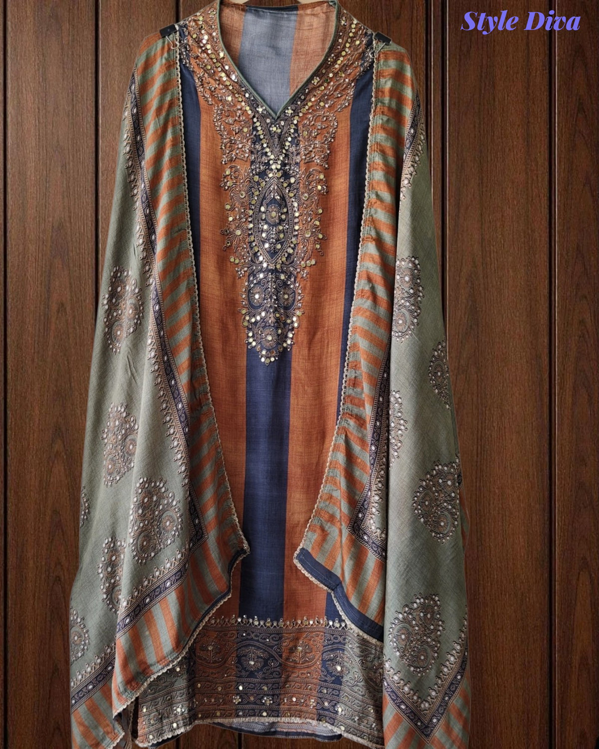 SD1241 - Crepe Unstitched Suit with Mirror Highlighting, Digital Printed Kurta & Matching Border Dupatta