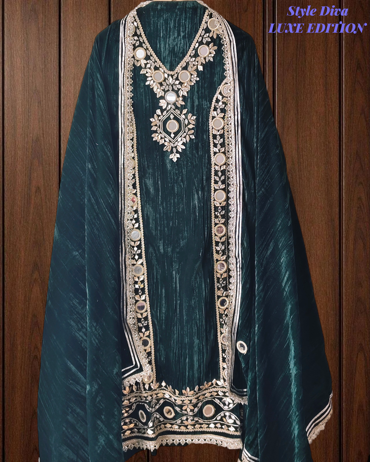 (Green)Luxury Crush Velvet Un-Stitched Suit with Gotta, Zari & Mirror Work