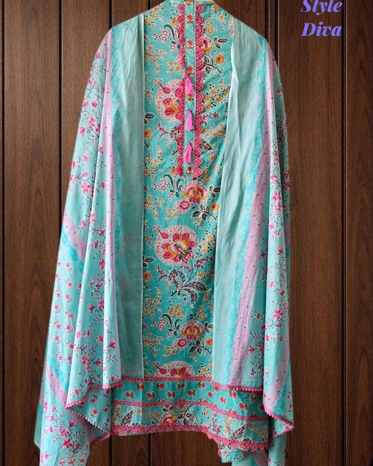 Cotton Pakistani Style Printed Un-Stitched Suit with Crochet Lacing Dupatta