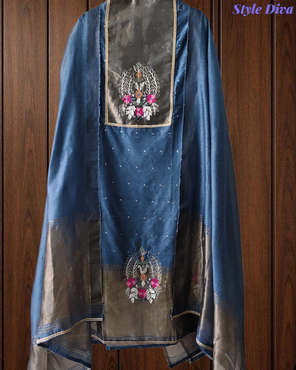 Jamdani Cotton Lagdi Patta- Faux Leather Unstitched Suit