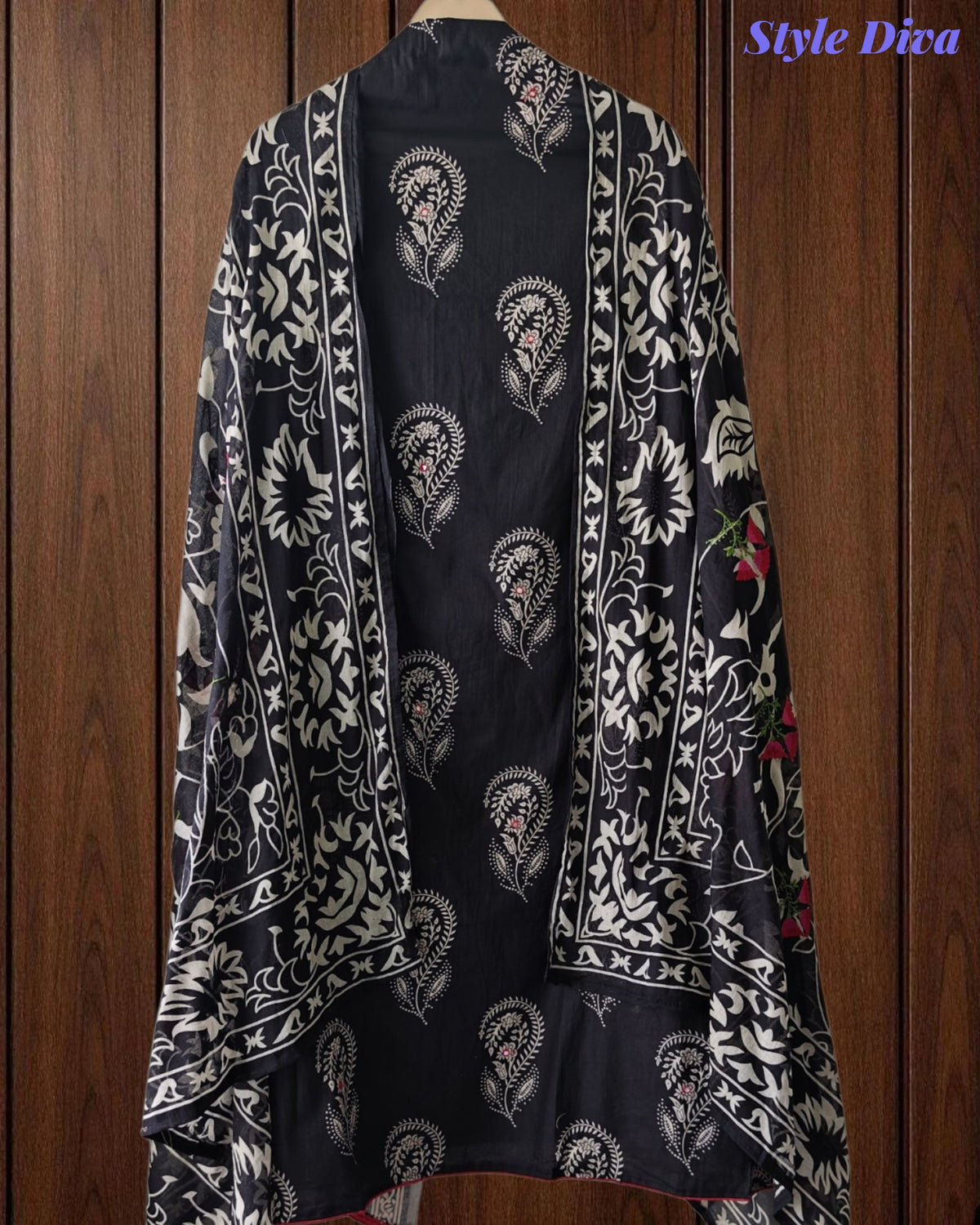 Pure Cotton Printed Unstitched Suit Set with Mirror Highlights & Embroidered Dupatta