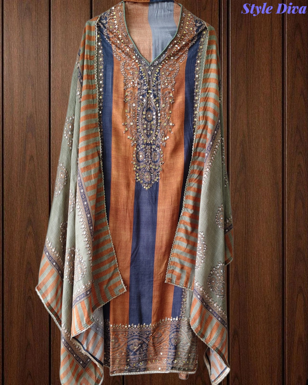 Premium Muslin Digital Print Unstitched Suit Set with Mirror Highlighting & Digital Print Dupatta