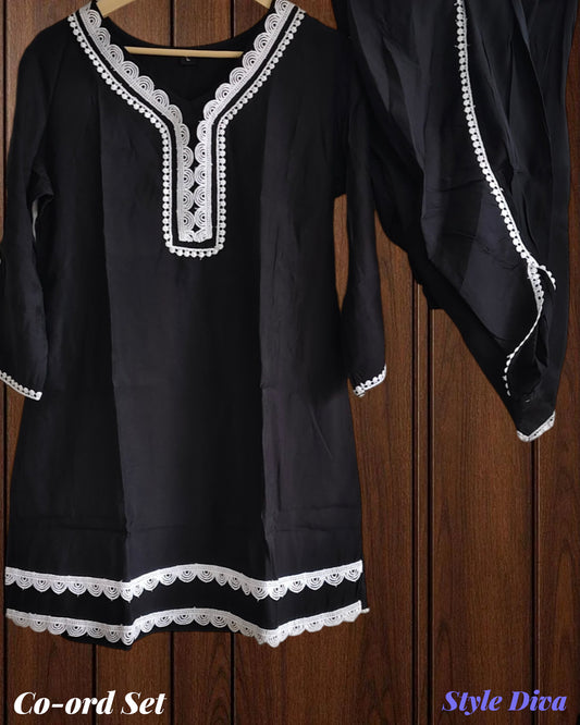 Muslin Top with Crochet Lacing & Tulip Pants Co-Ord Set (2 Pc Set)