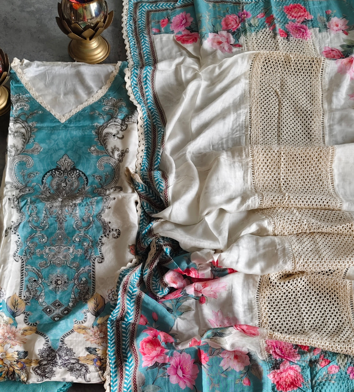 Muslin Pakistani Digital Print Suit with Croatia Net Lacing & Mirror Highlighting – Semi Stitched (3 Pc Set)