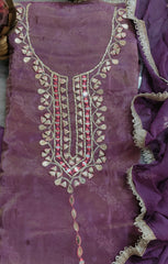 Muslin Elegance: Self-Design Kurta with Gotta Embellished Chiffon Dupatta