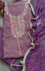 Muslin Elegance: Self-Design Kurta with Gotta Embellished Chiffon Dupatta