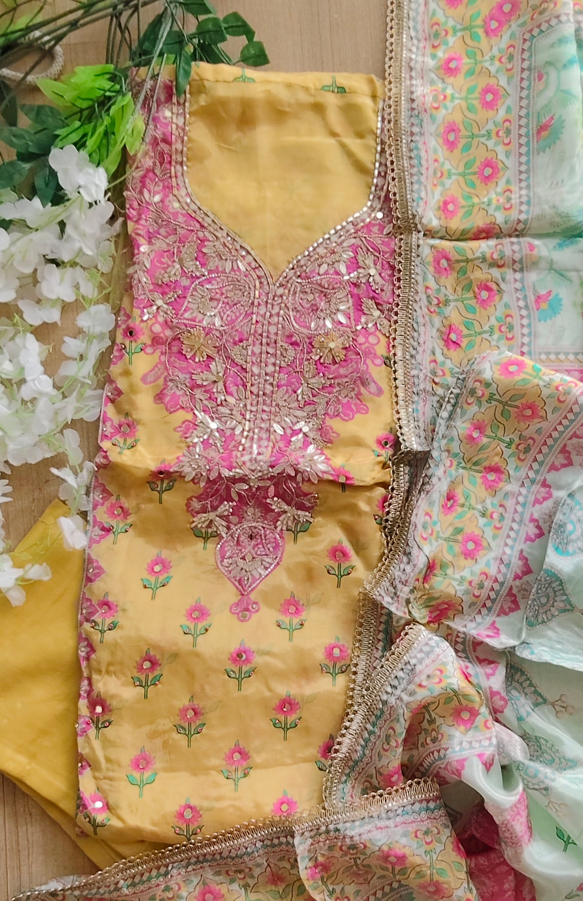 Graceful Glass Organza Kurta With Gotta Work Dupatta Semi-Stitched Suit Set