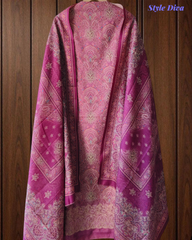 Graceful Modal Kurta Suit with Aari Work & Scalloped Organza Dupatta