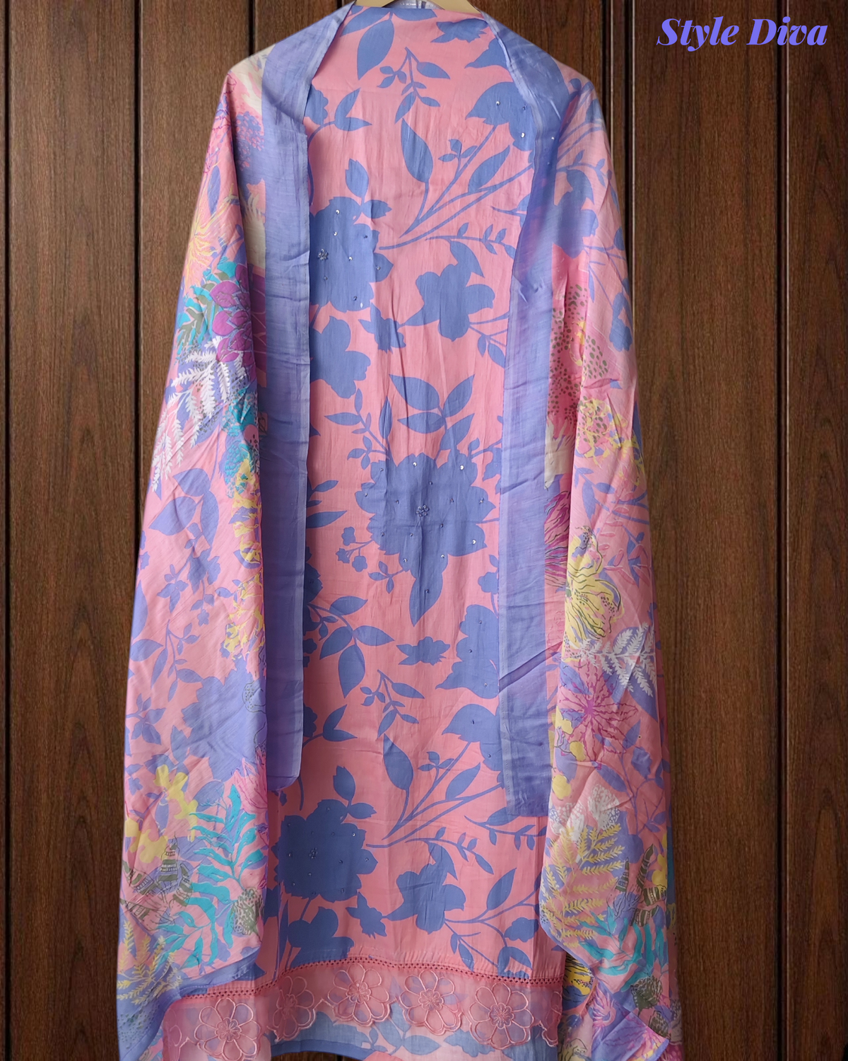 Cotton Printed Un-Stitched Suit with Organza Floral Embroidery Daman & Mul Cotton Dupatta