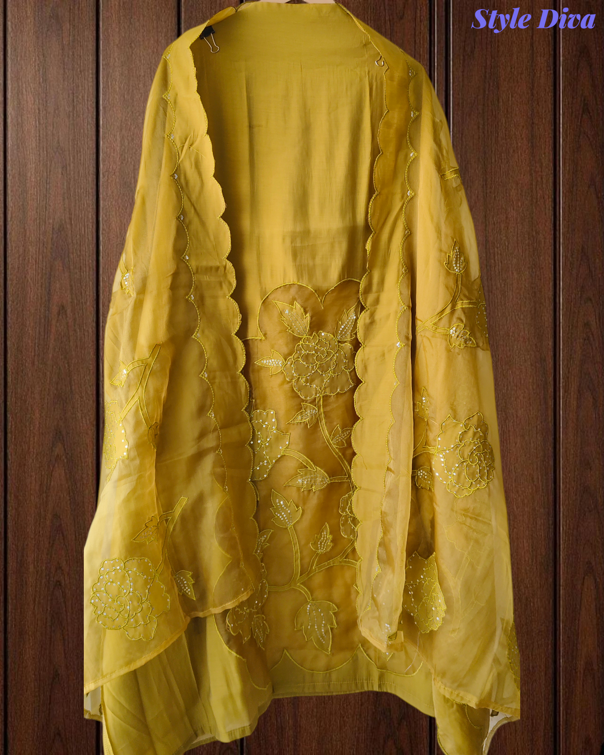 Soft Mul Chanderi Appliqué & Sequence Work Unstitched Suit with Organza Dupatta