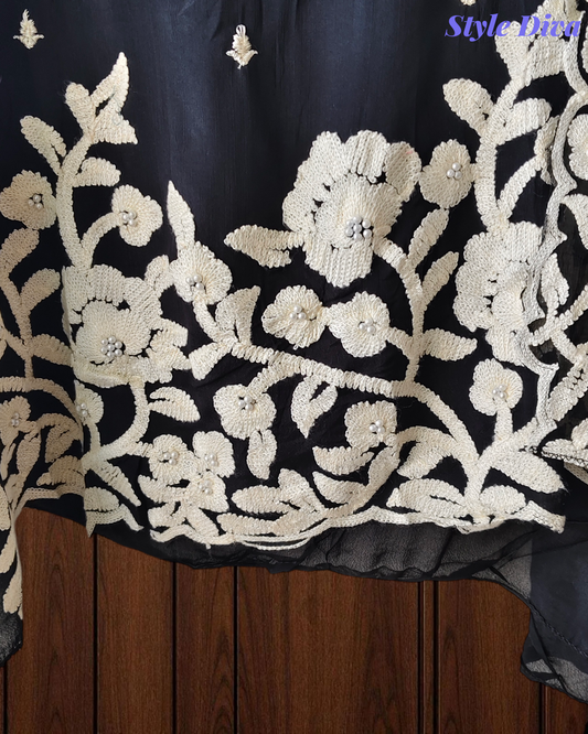 Premium georgette Embroidered Unstitched Suit with Scalloped Dupatta