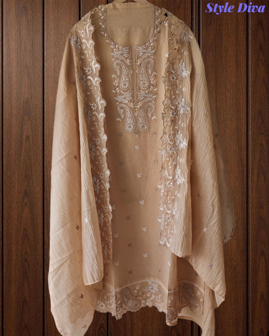 Mul Chanderi Thread Embroidery Unstitched Suit (3 Pc Set) with Scalloped Dupatta