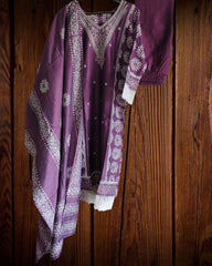 Graceful Muslin Embroidered Kurta Set with Croatia Lacing & Block Printed Dupatta – Fully Stitched