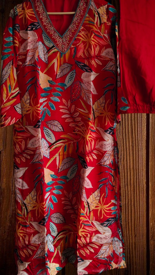 Elegant Chinnon Digital Printed Kurta Set with Neck Embroidery & Chiffon Dupatta – Fully Stitch
