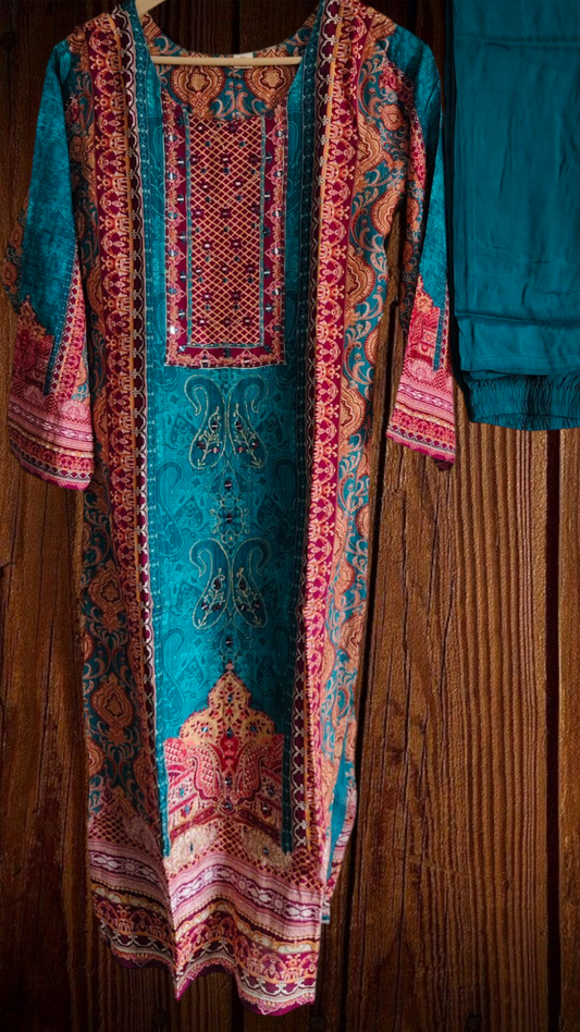Muslin Digital Printed Kurta Set with Mirror Highlighting & Shantoon Pant – Fully Stitched 3-Piece Suit