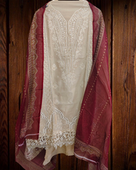 🌸 Pakistani Cotton Embroidery Suit Set – 3 Pc Elegance with Printed Dupatta 🌸