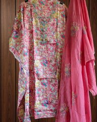 Elegant Cotton Suit with Kashmiri Embroidery & Muslin Dupatta