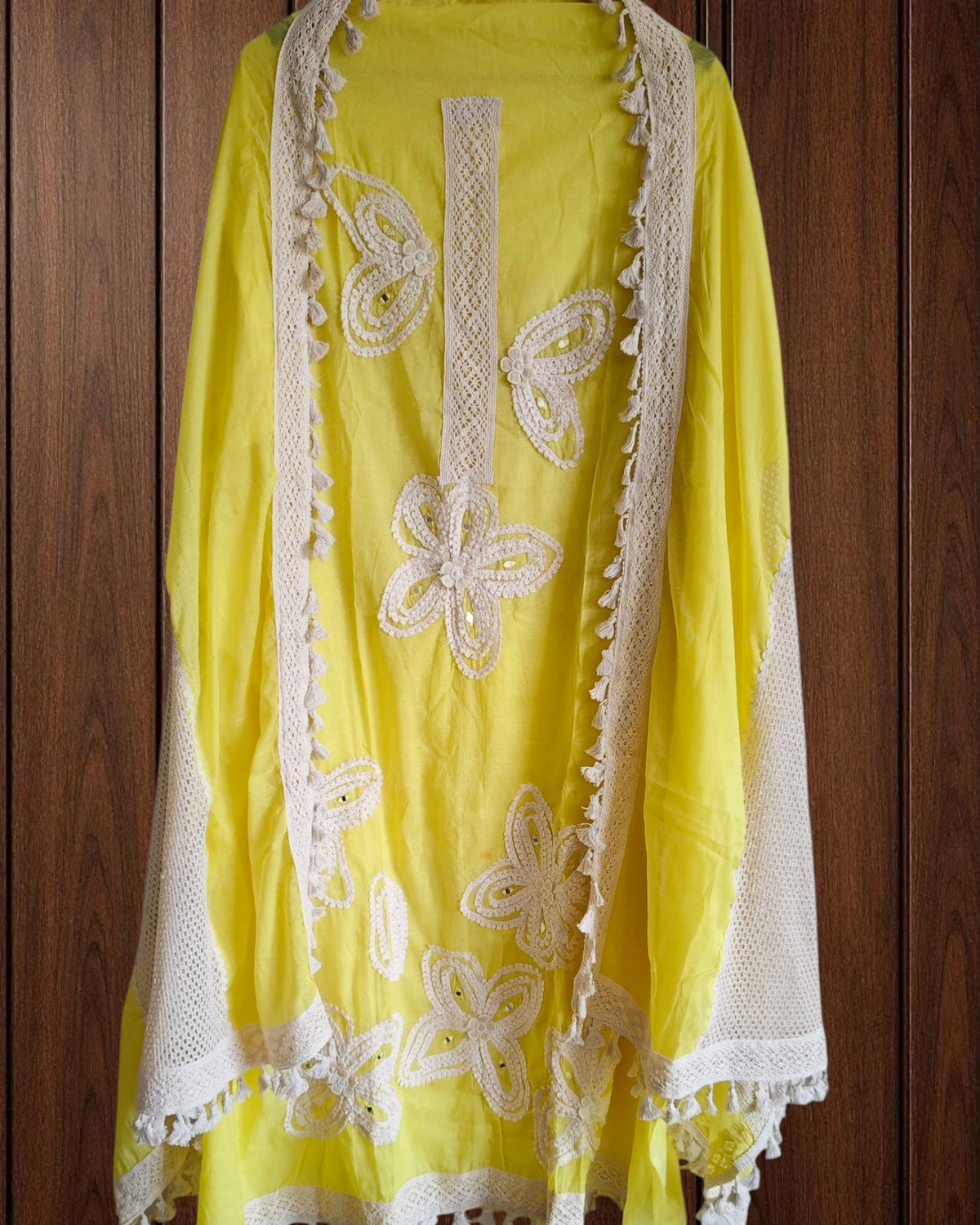 Soft Mul Cotton Unstitched Suit with 3D Crochet & Mirror Work
