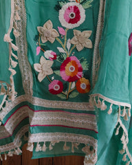 Luxe Organza 3D Embroidered Suit Set with Artistic Chiffon Dupatta