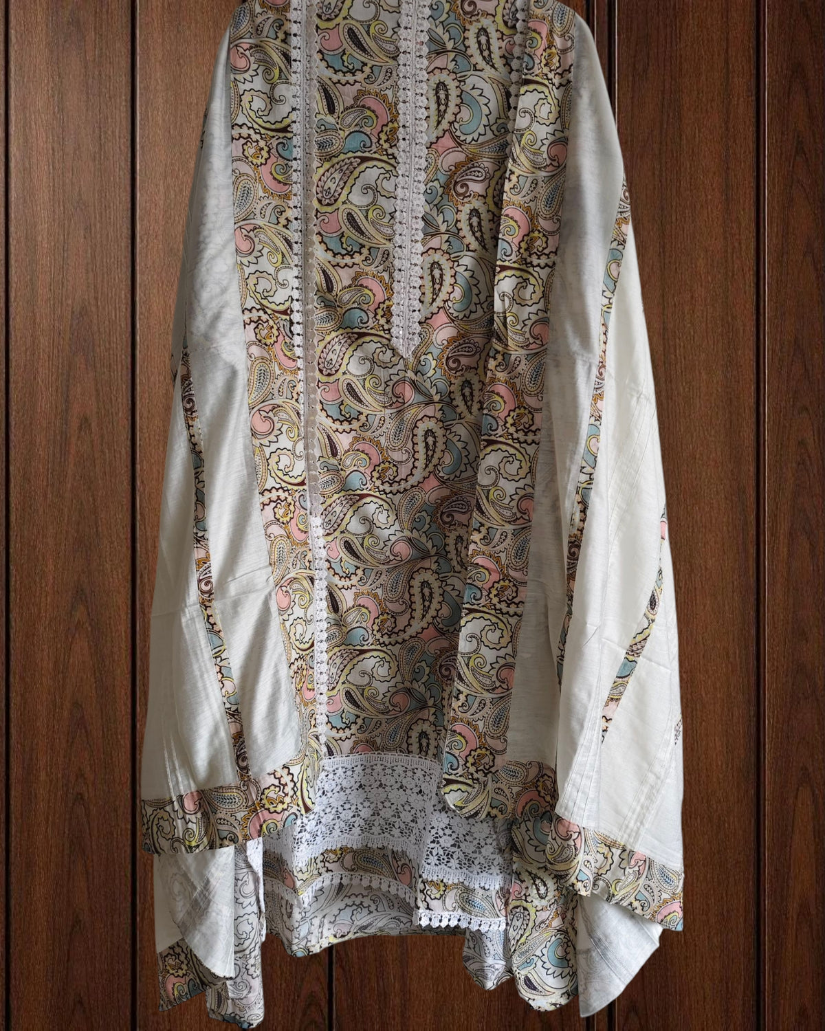 Pakistani Chic Cotton Suit with Digital Print & Designer Dupatta