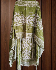 Graceful Muslin Suit with Digital Prints & Pearl Accents