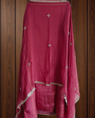 Muslin Elegance: Self-Design Kurta with Gotta Embellished Chiffon Dupatta
