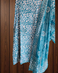 Cotton Batik Elegance: Kurta with Laser-Cut Daman & Printed Dupatta