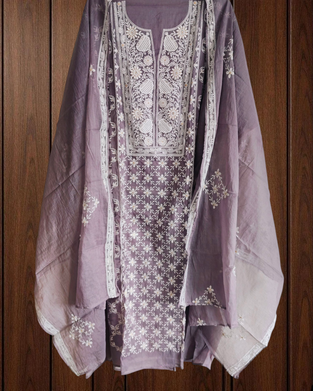 Soft Mul Chanderi Un-Stitched Embroidered Suit with Zari Detailing