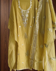 Elegant Mul Chanderi Un-Stitched Suit with Pita & Thread Embroidery Detailing