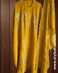 Graceful Party Wear Upara Silk Ensemble with Scalloped Dupatta