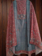 Elegant Linen Digital Print Suit Set with Kantha Work Detailing